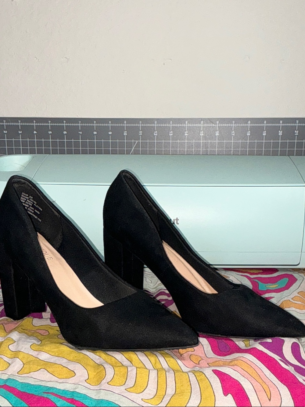 Dominique Black Pointed Toe Block Heel Pumps